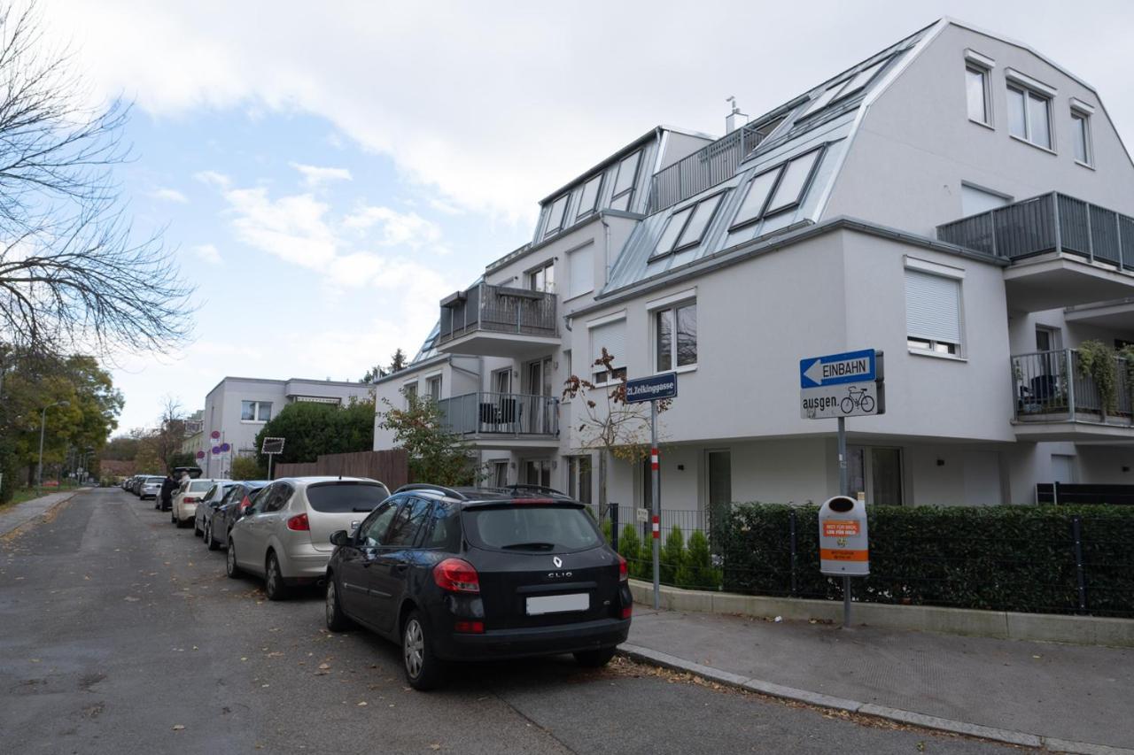 Modern Apartment With Tiny Garden Near City Center Vienna Exterior photo